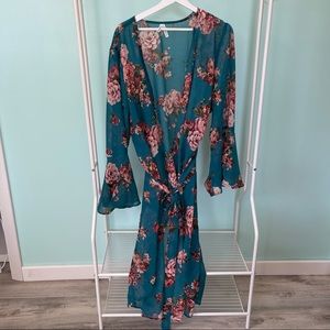 Plus Size sheer floral cardigan/ duster